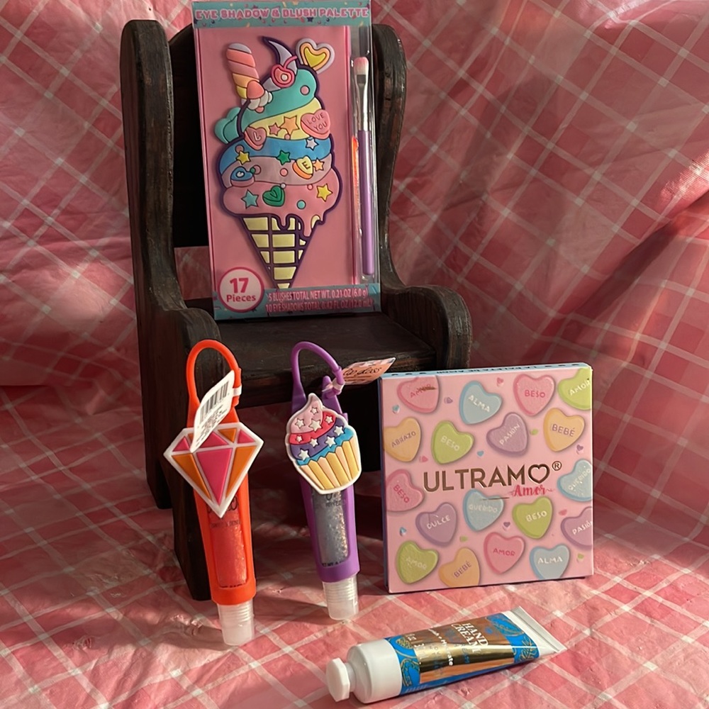 🎈SALE🎈🎀#5.MAKEUP GRAB BAG🎀